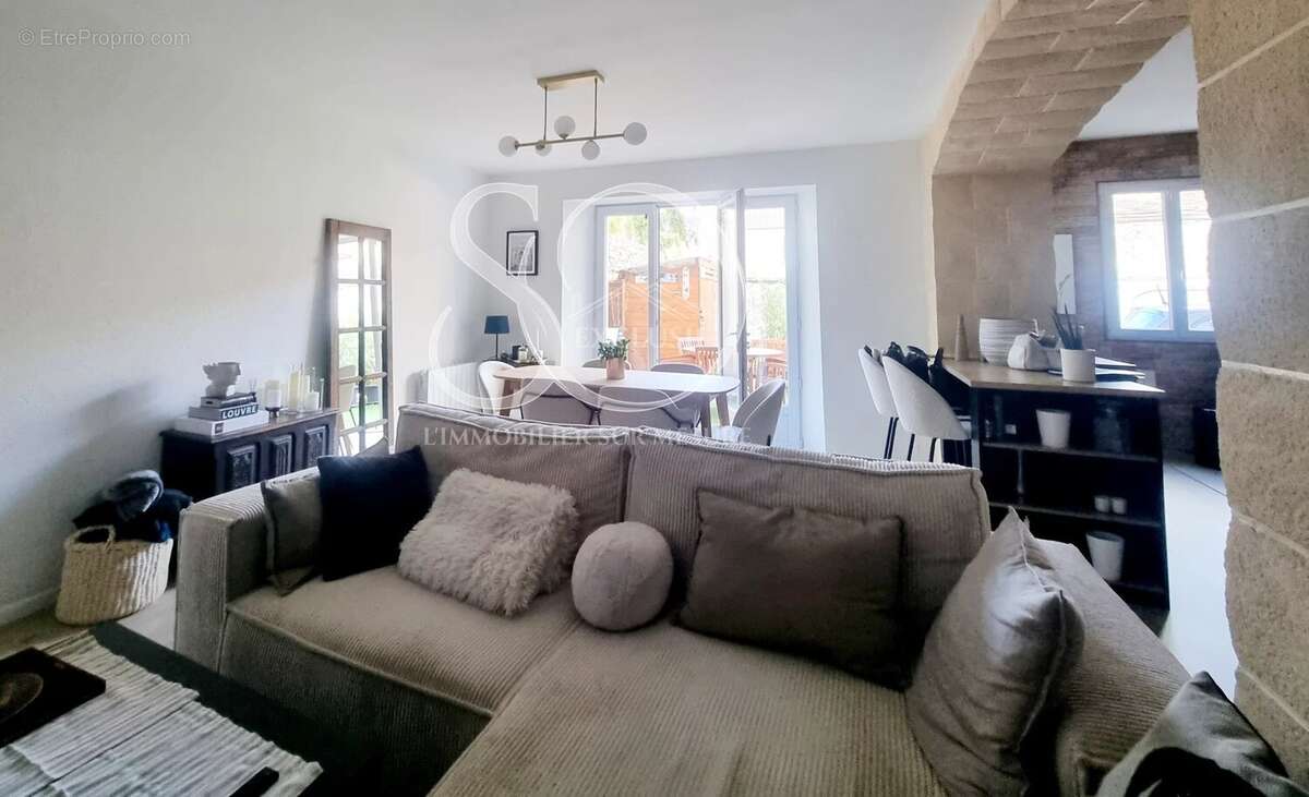 Maison à FLINS-SUR-SEINE