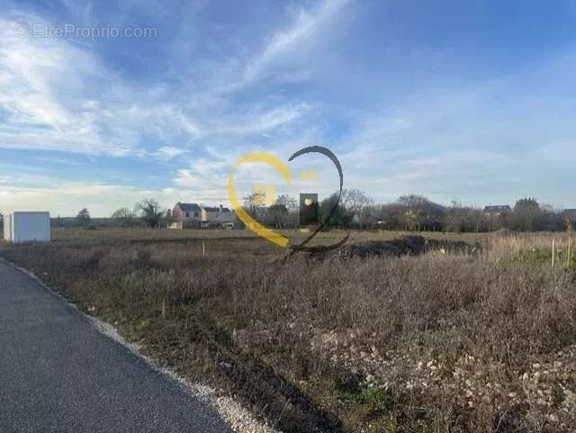 Terrain à CHATEAUDUN