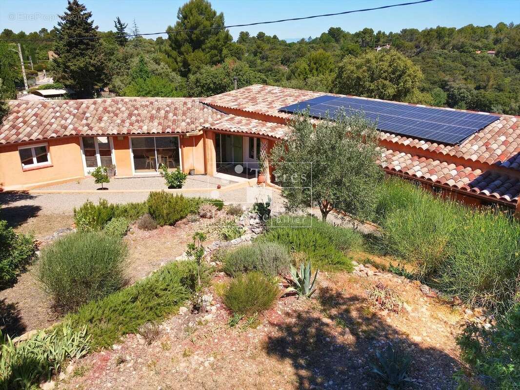 Maison à MOISSAC-BELLEVUE