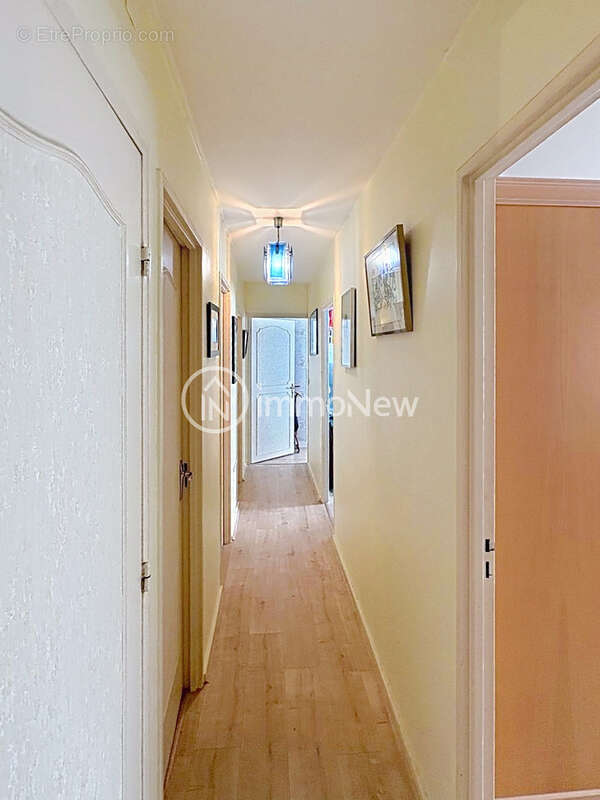 Appartement à CHAVILLE