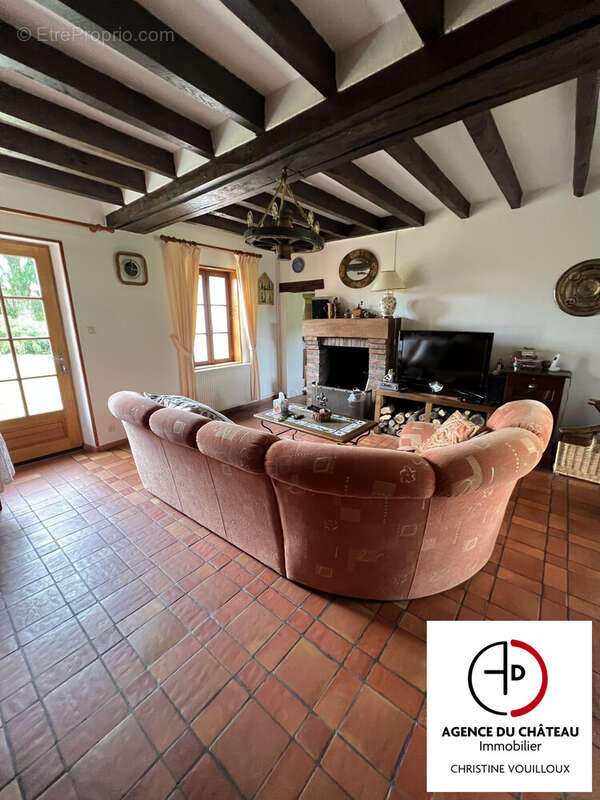 Maison à VIEILLES-MAISONS-SUR-JOUDRY