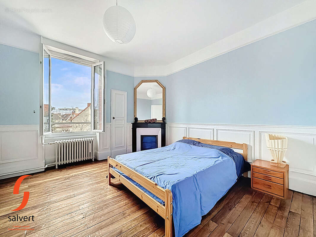 Maison à MONTLUCON
