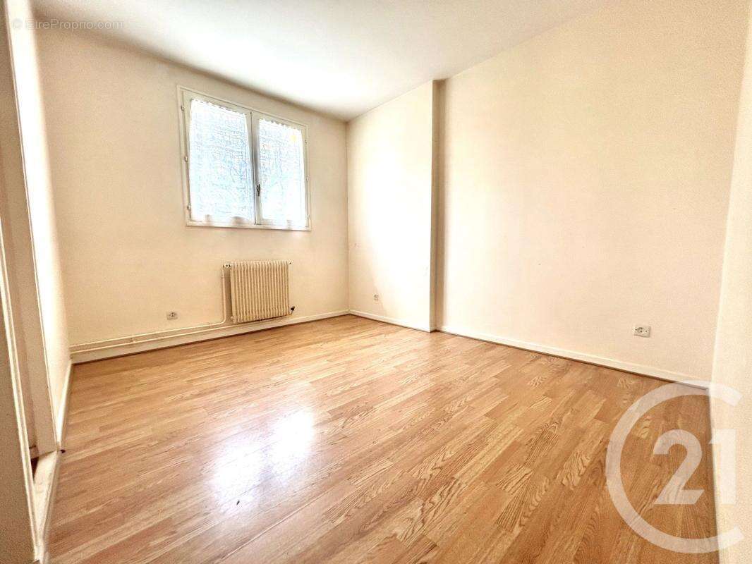 Appartement à PONTPOINT