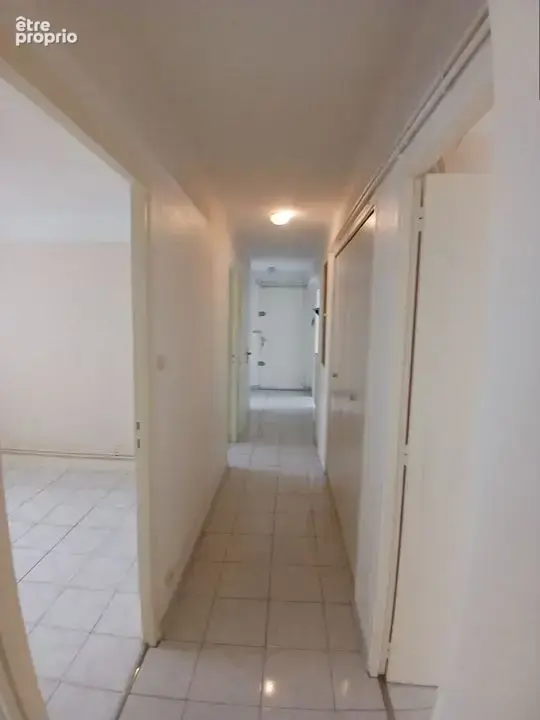 Appartement 78 m² à Beziers  - photo 6