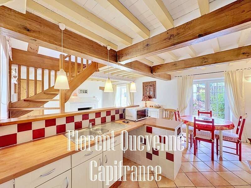 Maison à vendre en pierre GRIMBOSQ - photo 6