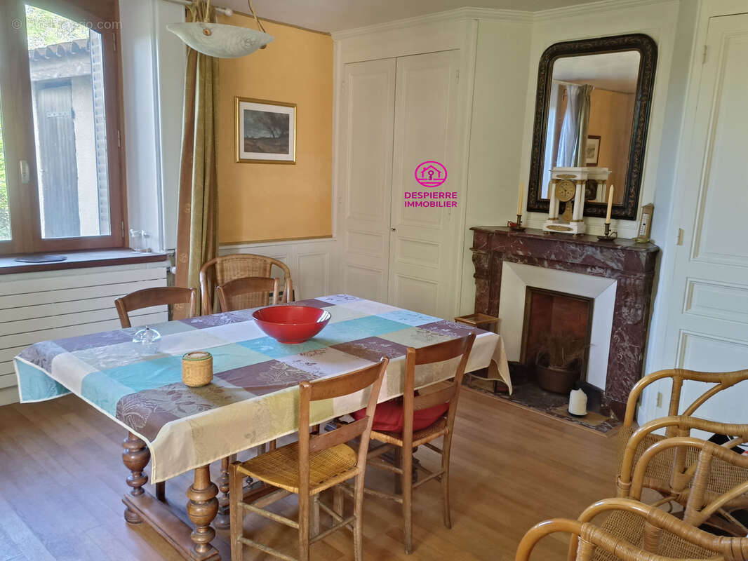 Maison à SAINT-MAURICE-L'EXIL
