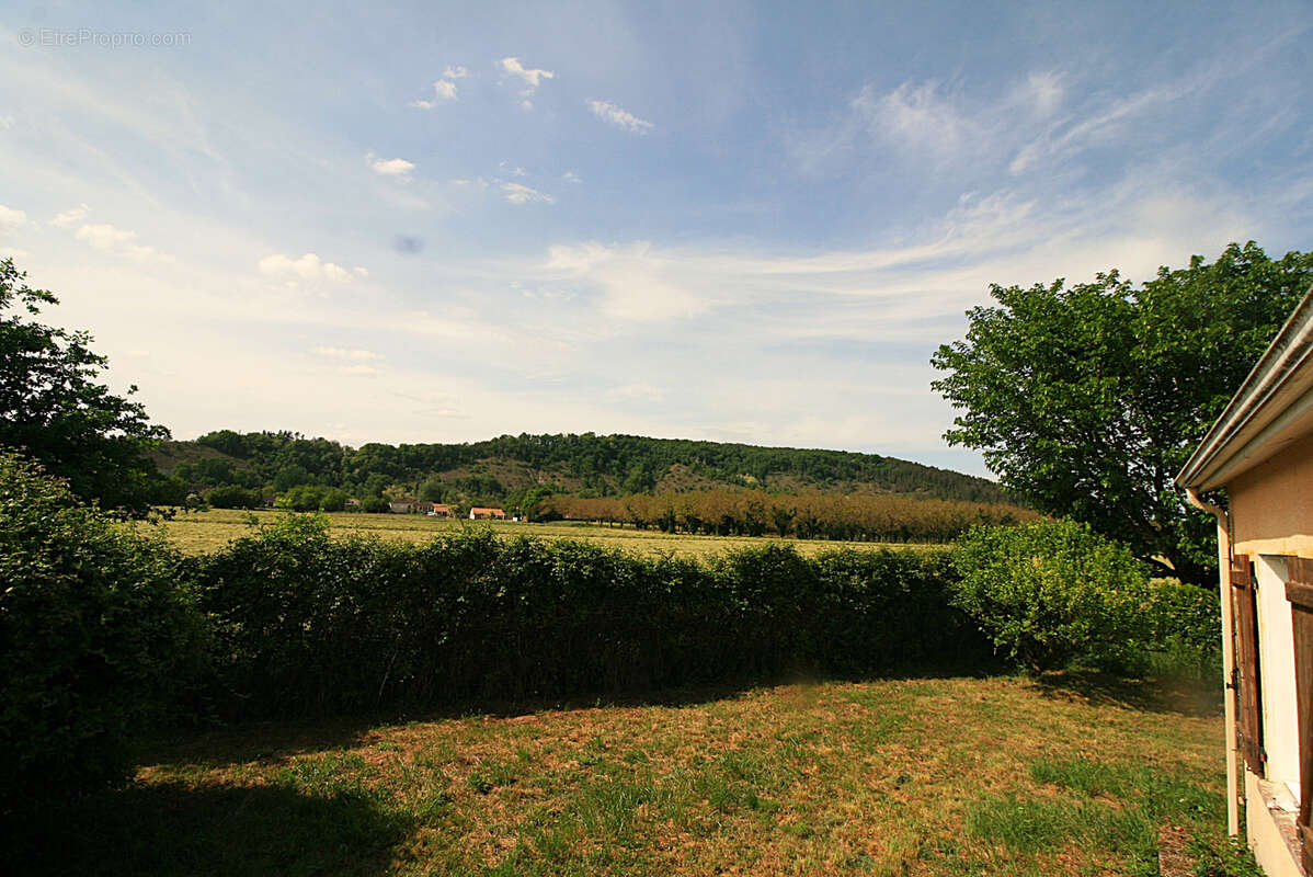 Autre à LE BUGUE