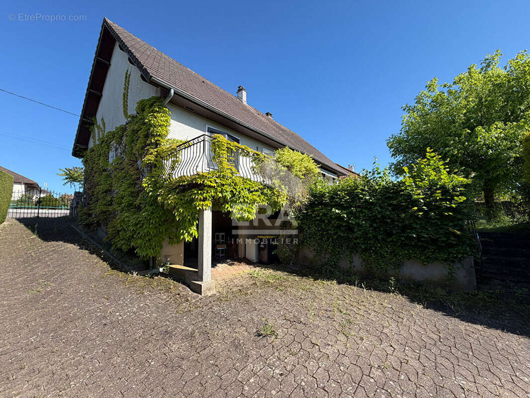 Maison à FUSSY
