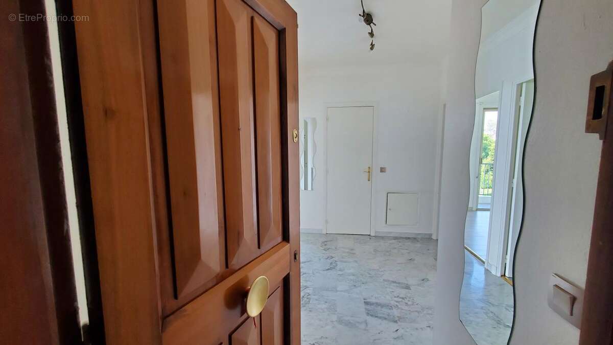 Appartement à CAGNES-SUR-MER