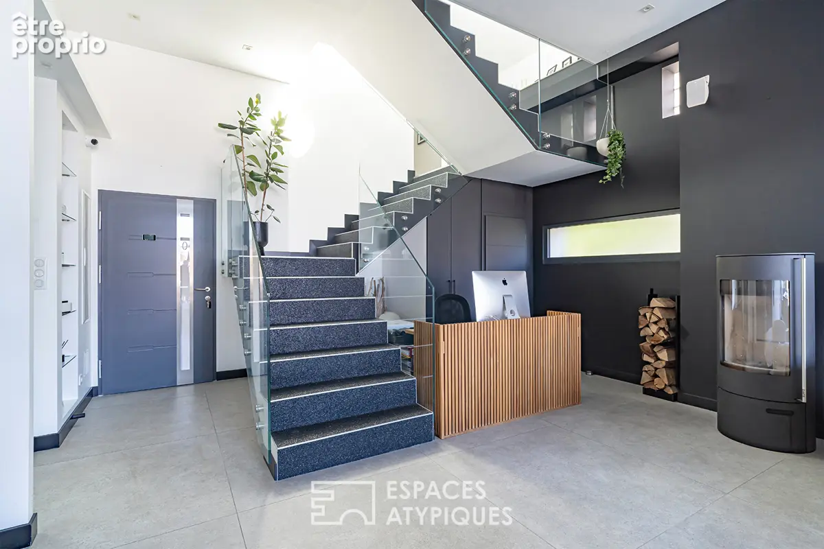 Ancienne grange rénovée esprit loft et son spa de nage - photo 4