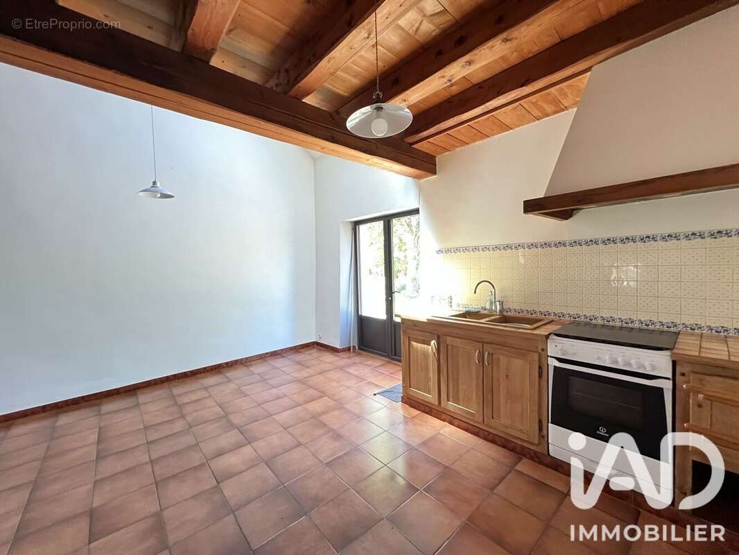Photo 6 - Maison à CUSSET