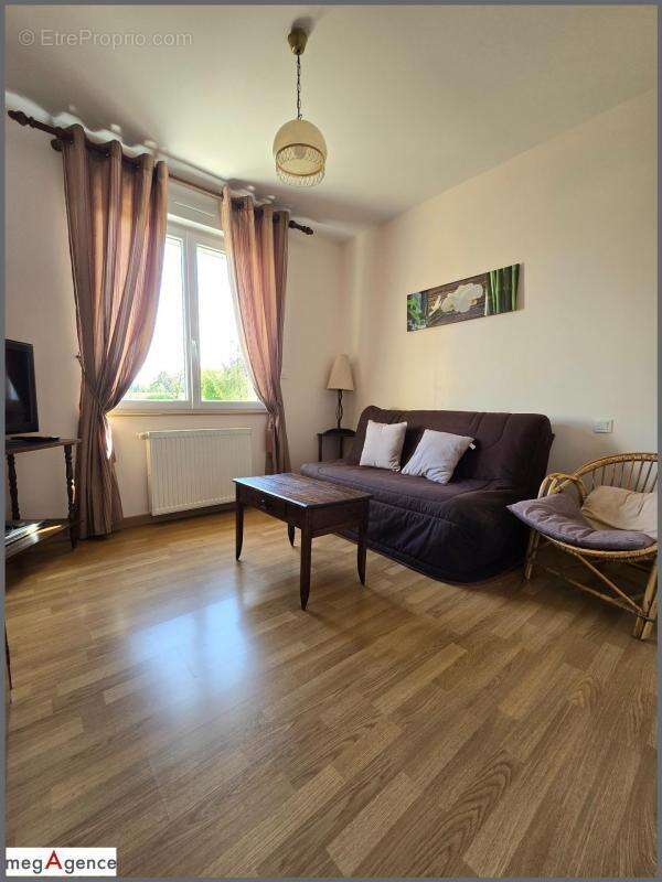 Maison à VILLEDIEU-LES-POELES