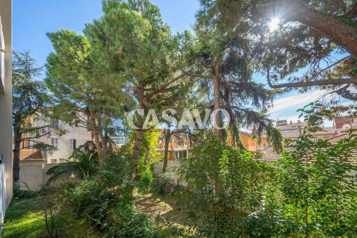 Vente Appartement 5 pièces de 88m² - 06000 Nice - photo 4