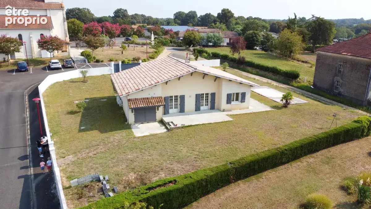 Maison à HAGETMAU