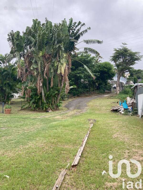 Photo 3 - Terrain à SAINT-DENIS