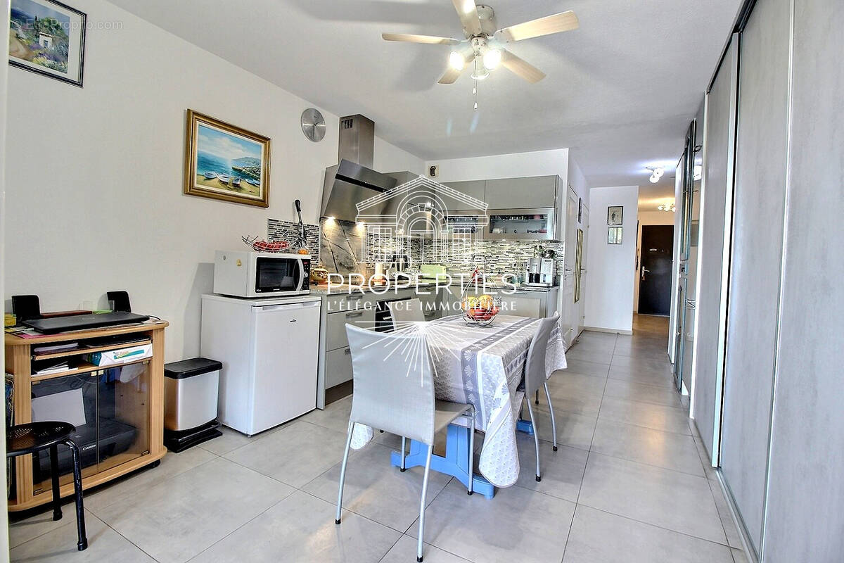 Appartement à LE LAVANDOU