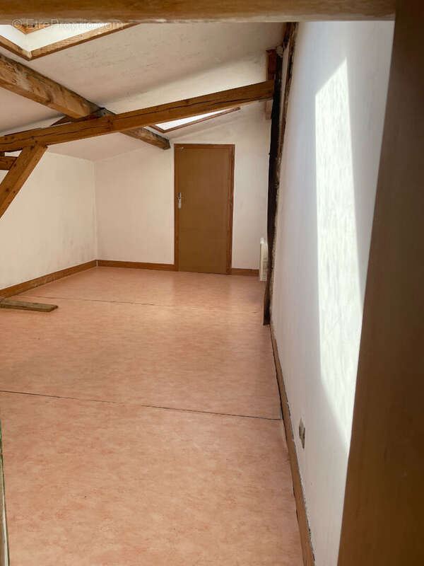Maison de ville Noyon 5 pièce(s) 80m2 - photo 3