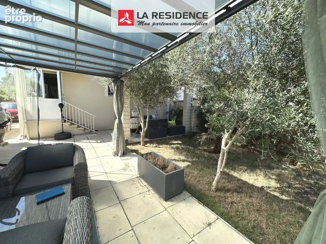 Maison 6 pièces 113 m² à vendre à Pierrefitte-Sur-Seine (93380) - photo 2