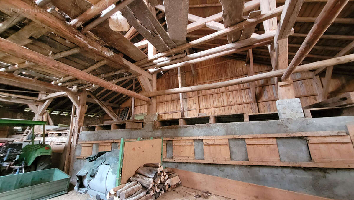 Maison à LONGCOCHON