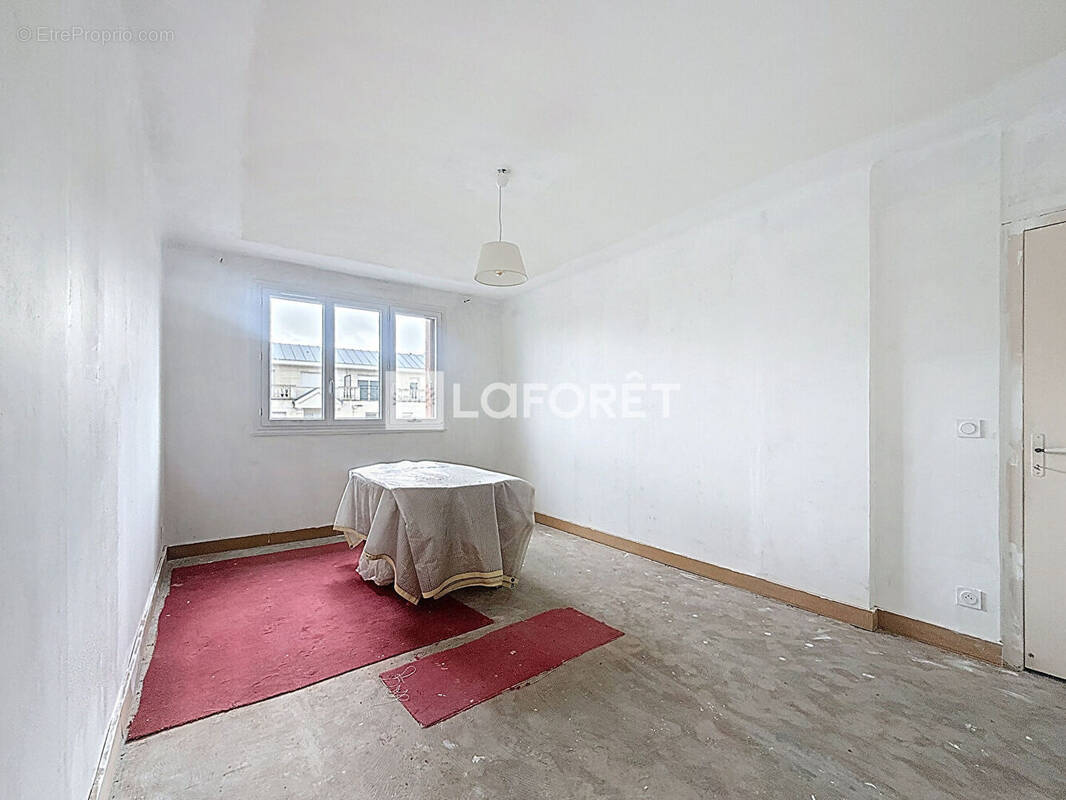 Appartement à LE PLESSIS-ROBINSON