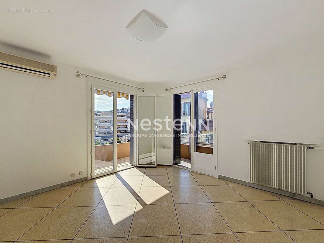 Appartement à CAGNES-SUR-MER