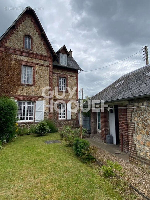 Maison à BERNAY