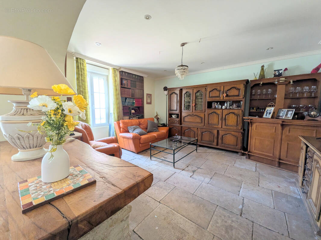 Maison à SAINT-SEINE-SUR-VINGEANNE