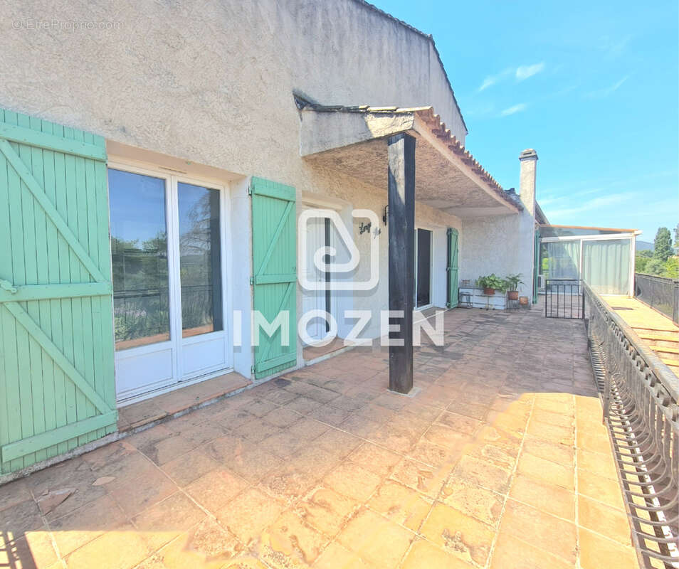 Appartement à BRIGNOLES