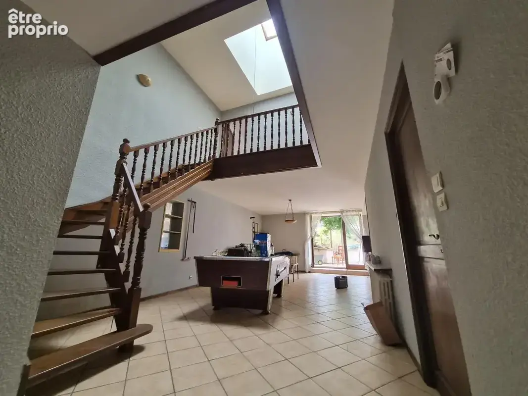 Maison 212 m² à Villey-Saint-Etienne  - photo 4