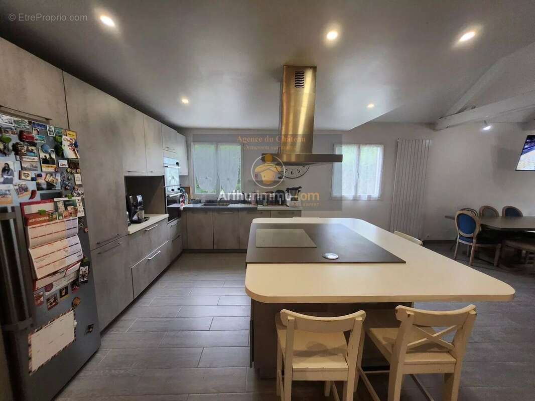 Maison à PONTAULT-COMBAULT