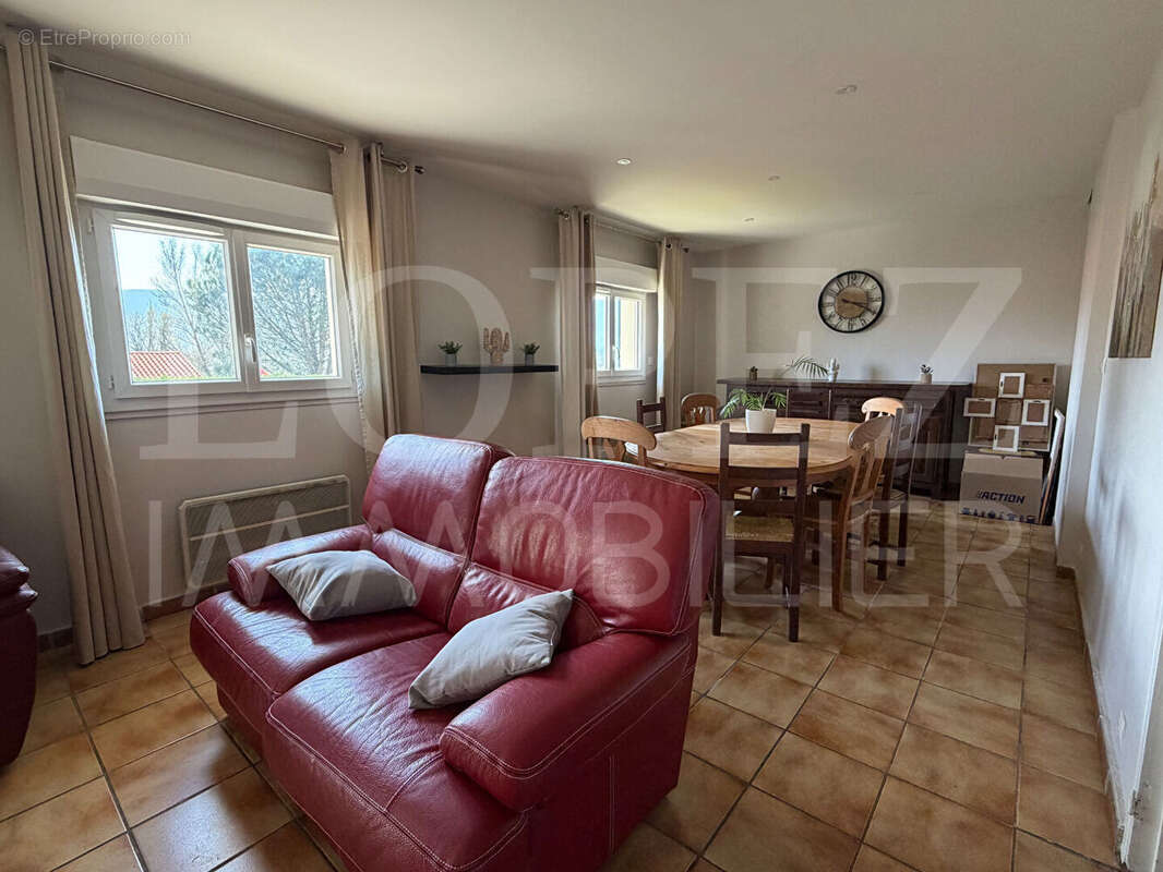 Maison à PAYRIN-AUGMONTEL