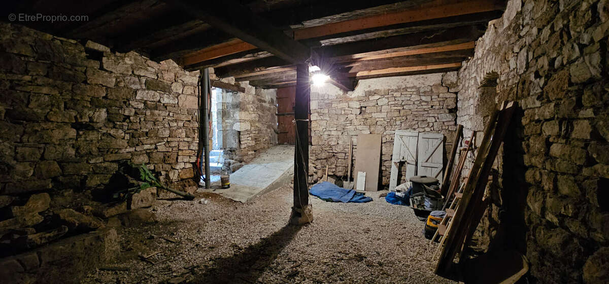 Maison de village Calvignac 5 pièce(s) 151 m2 - photo 16