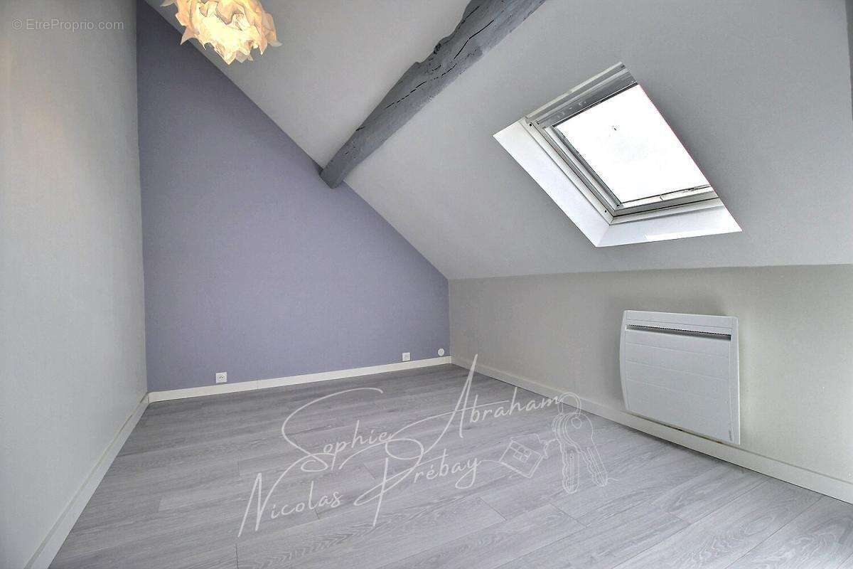Maison en pierres avec cour et jardin - photo 10