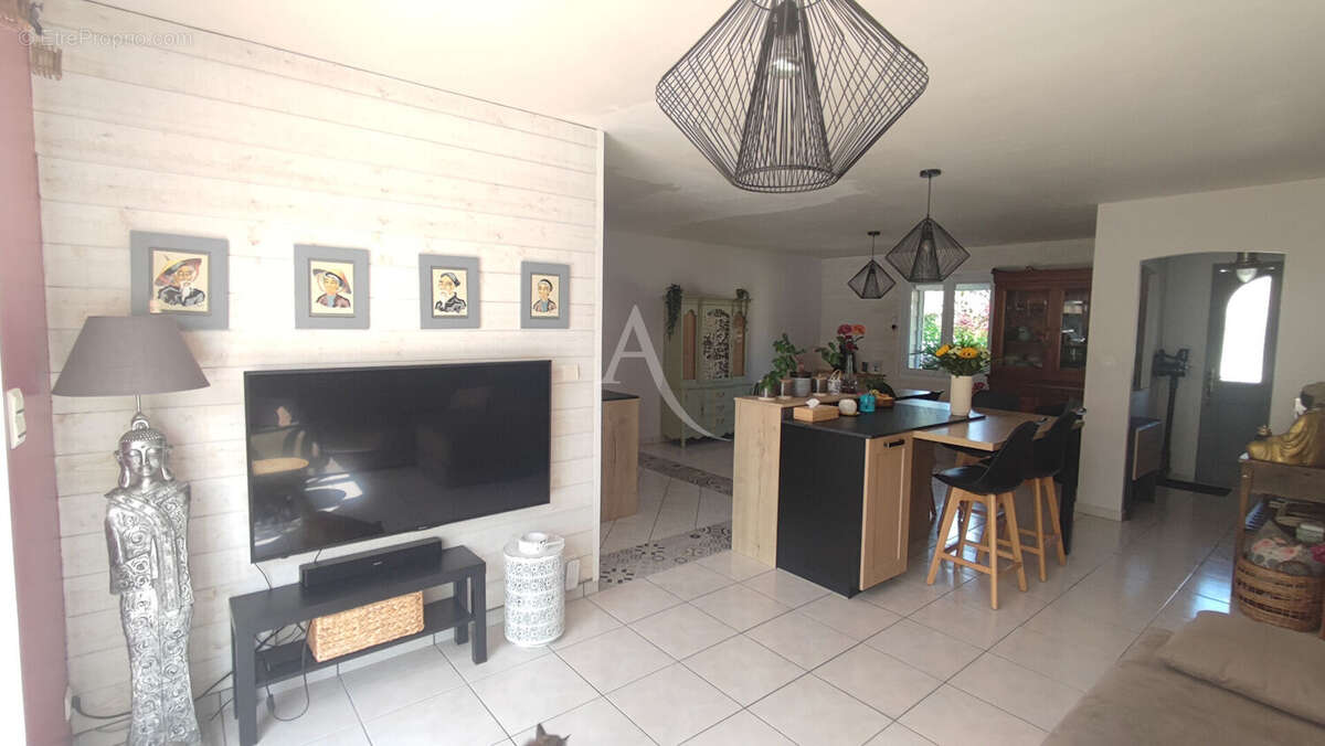 Maison à LE POIRE-SUR-VIE