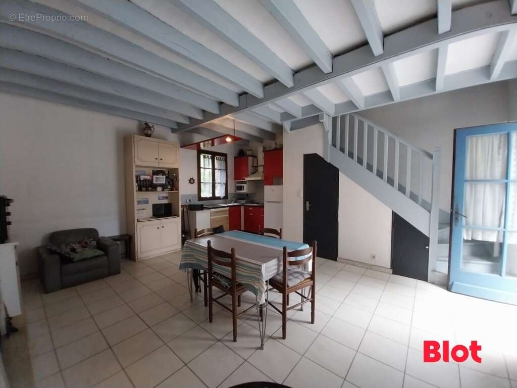 Maison à PIPRIAC