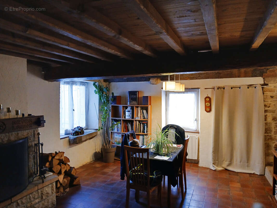 Maison à ESPIRAT