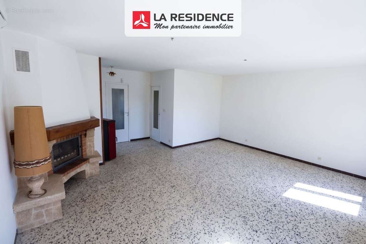 Maison 100 m² à Portes-Les-Valence  - photo 4