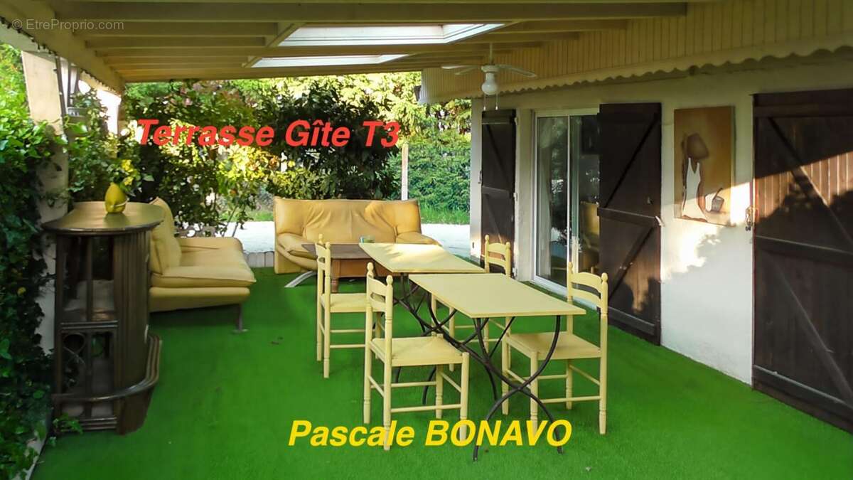 Maison à VENDAYS-MONTALIVET