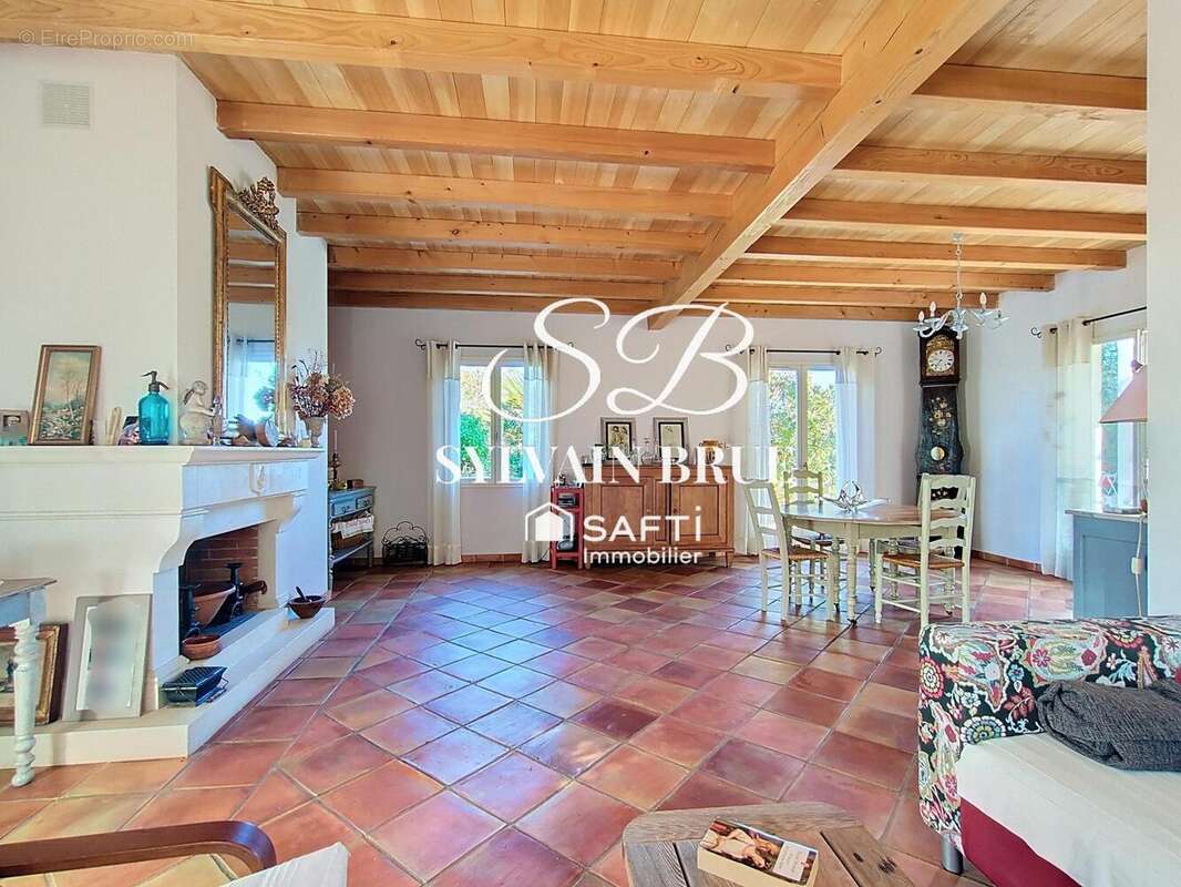 Photo 3 - Maison à MOLIERES