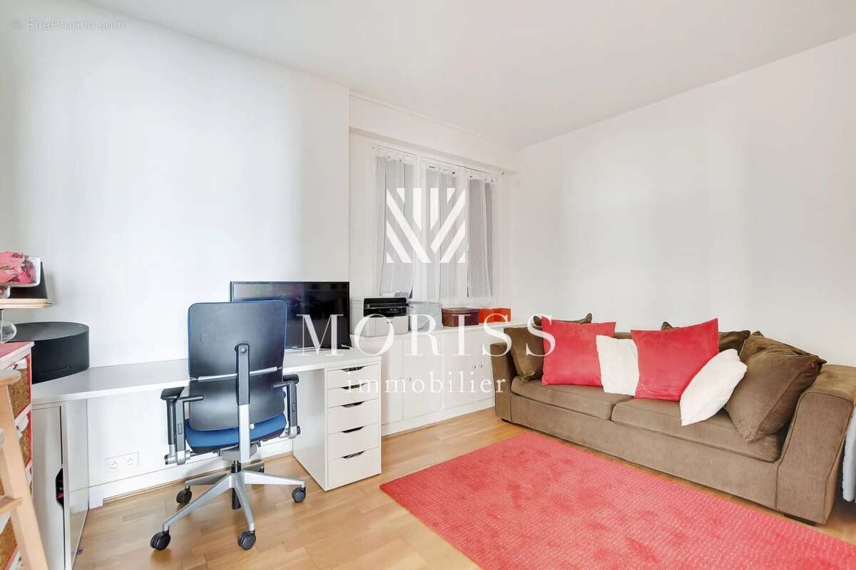 Appartement à PARIS-12E