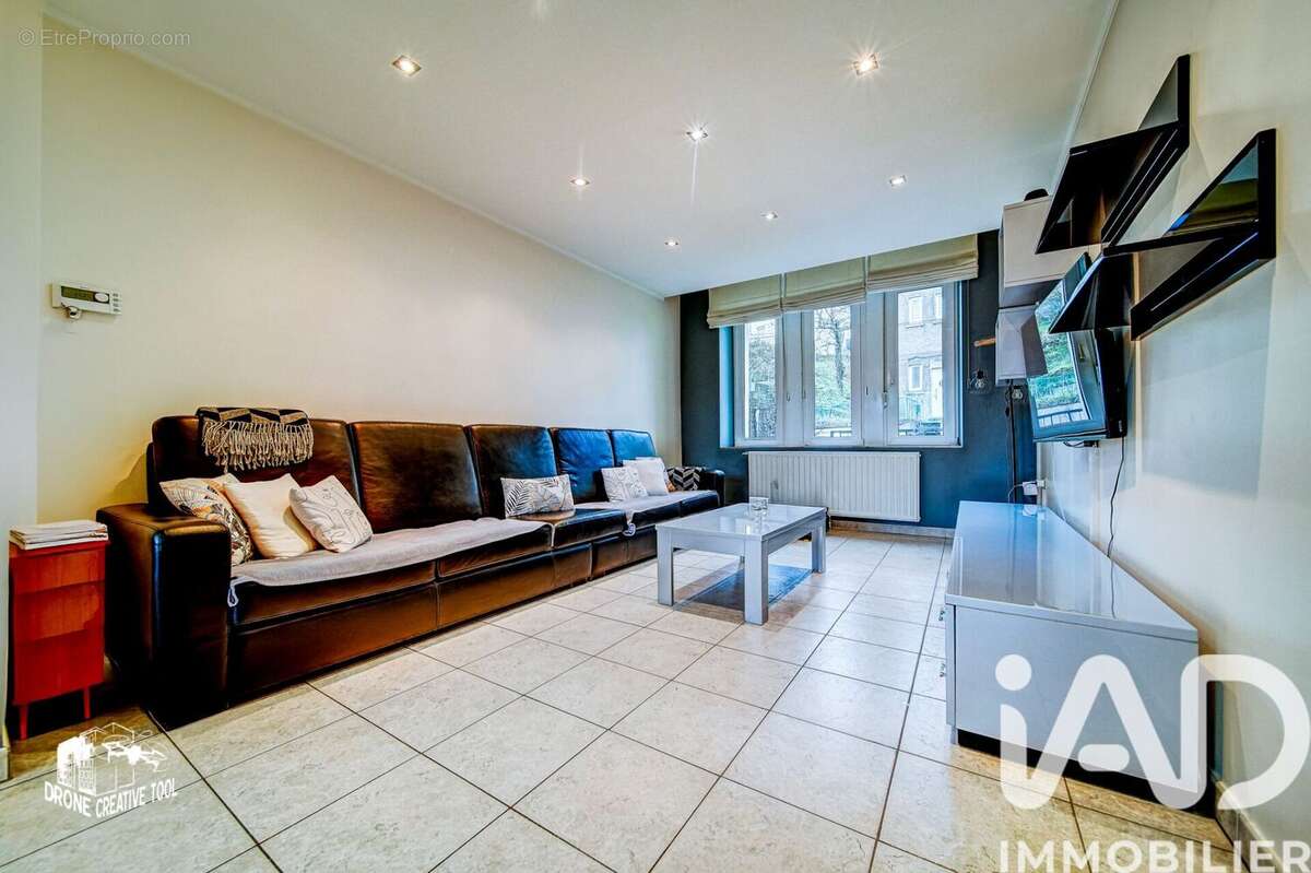 Photo 2 - Maison à AUDUN-LE-TICHE