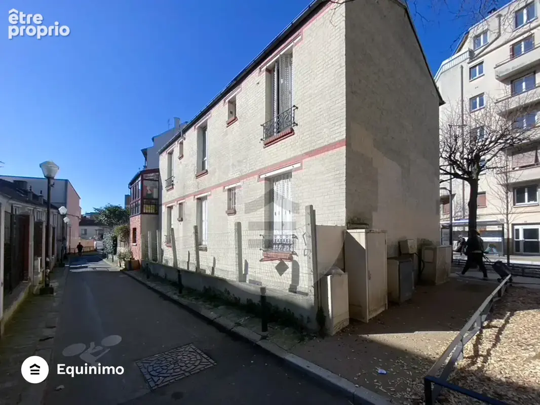 Immeuble de 4 appartements   120 m2 traversant et lumineux, situé Boulevard de la Liberté aux Lilas, à proximi - photo 2