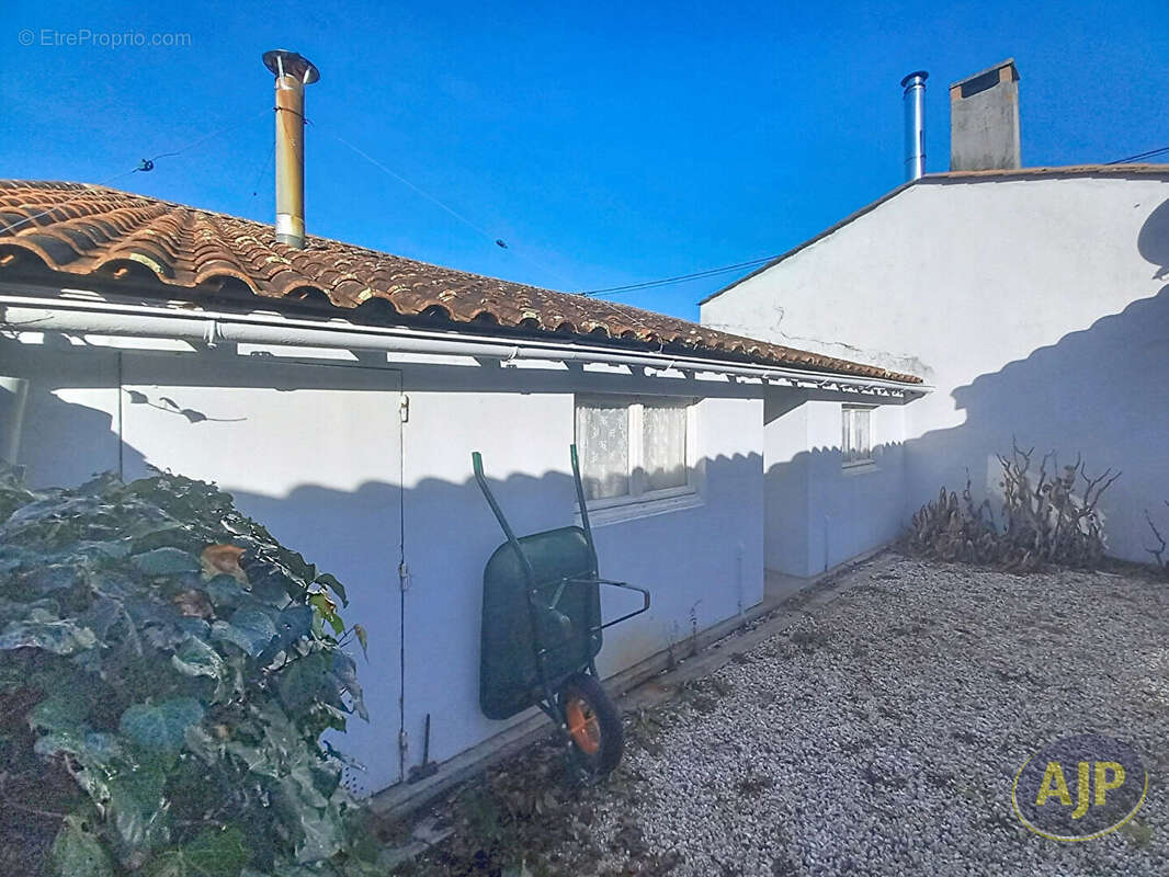 Maison à BEGADAN