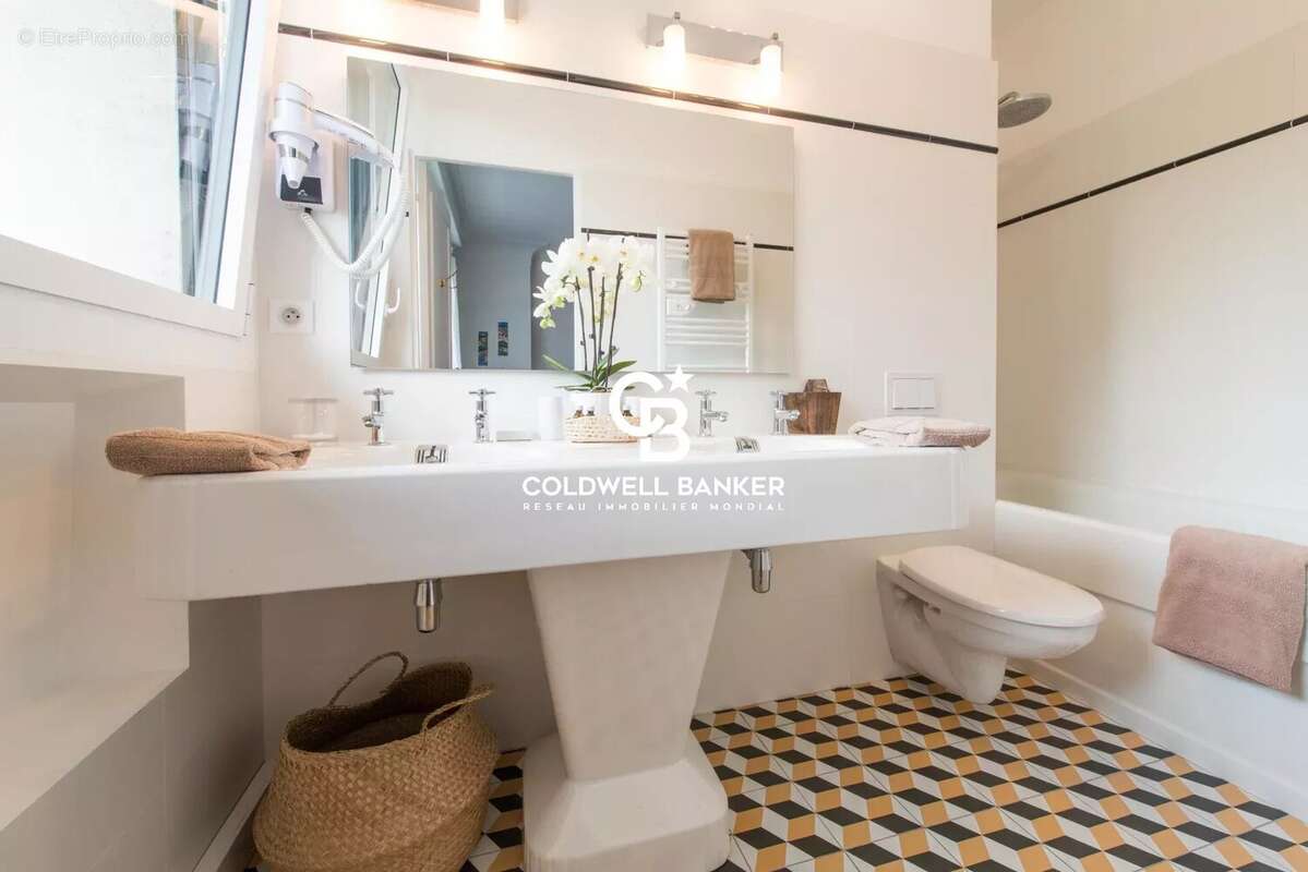 Maison à LA ROCHELLE