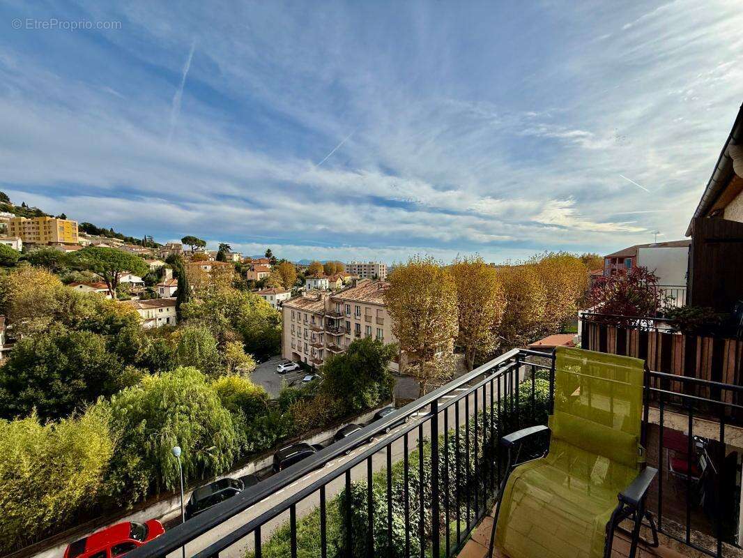 Appartement à VENCE