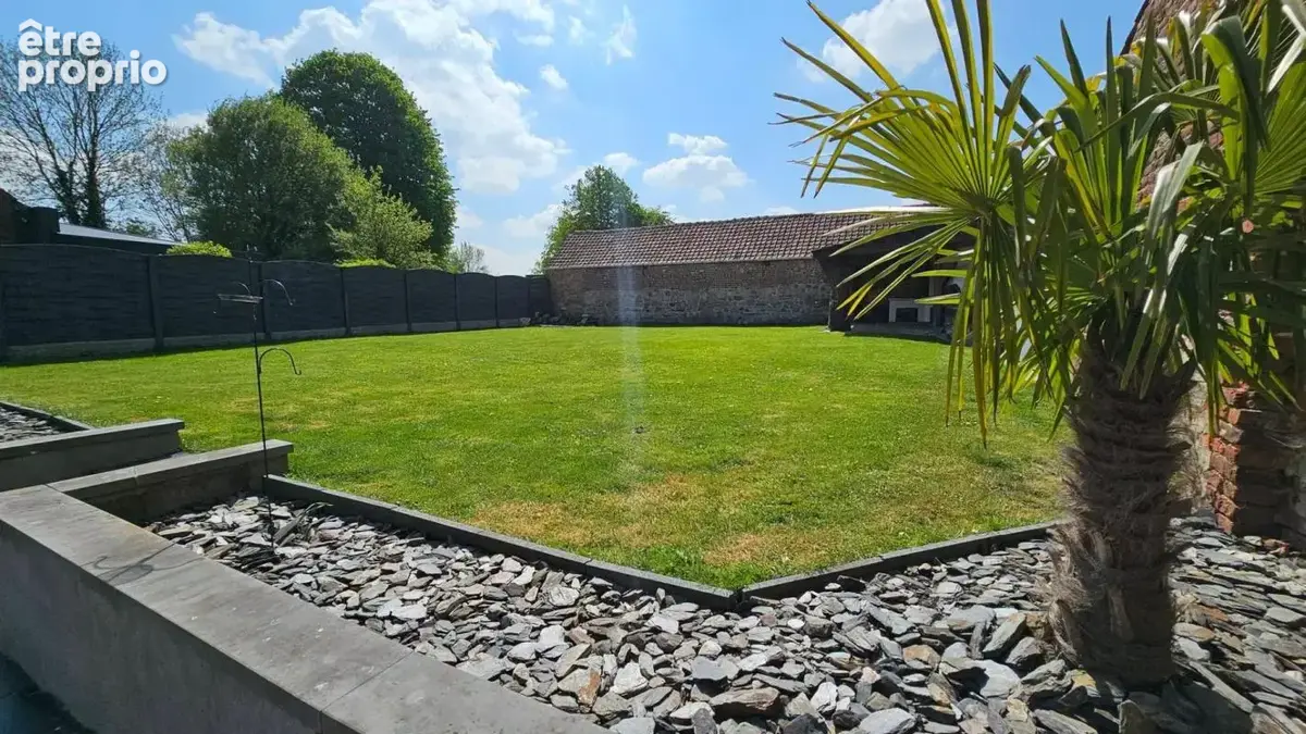 Maison avec grange et dépendances, jardin, 4 chambres à Mecquignies - photo 5