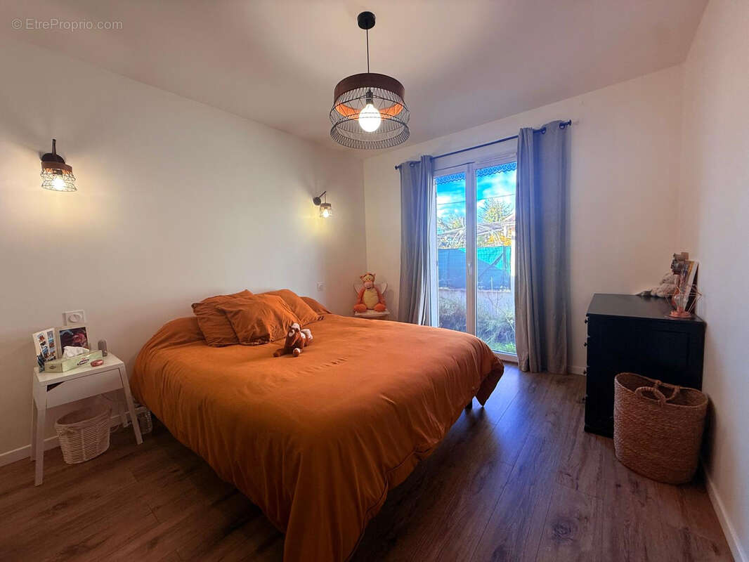 Maison à PIERRELATTE