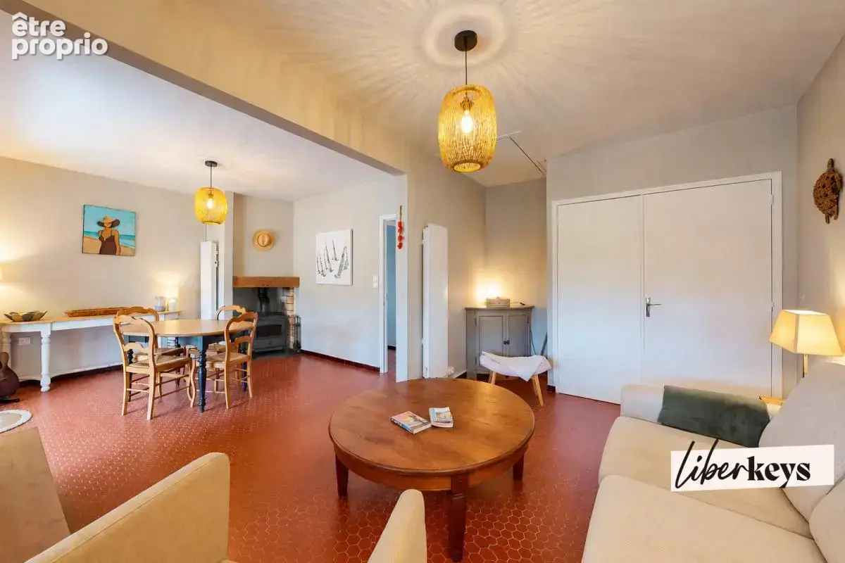Maison de plain-pied - 80 m² - 3 pièces - Plage de la Fontaine aux Bretons - Pornic - photo 3
