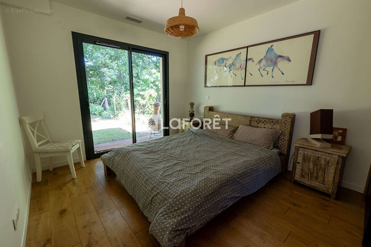 Maison 6 pièces - 118 m²  - Anglet - photo 8