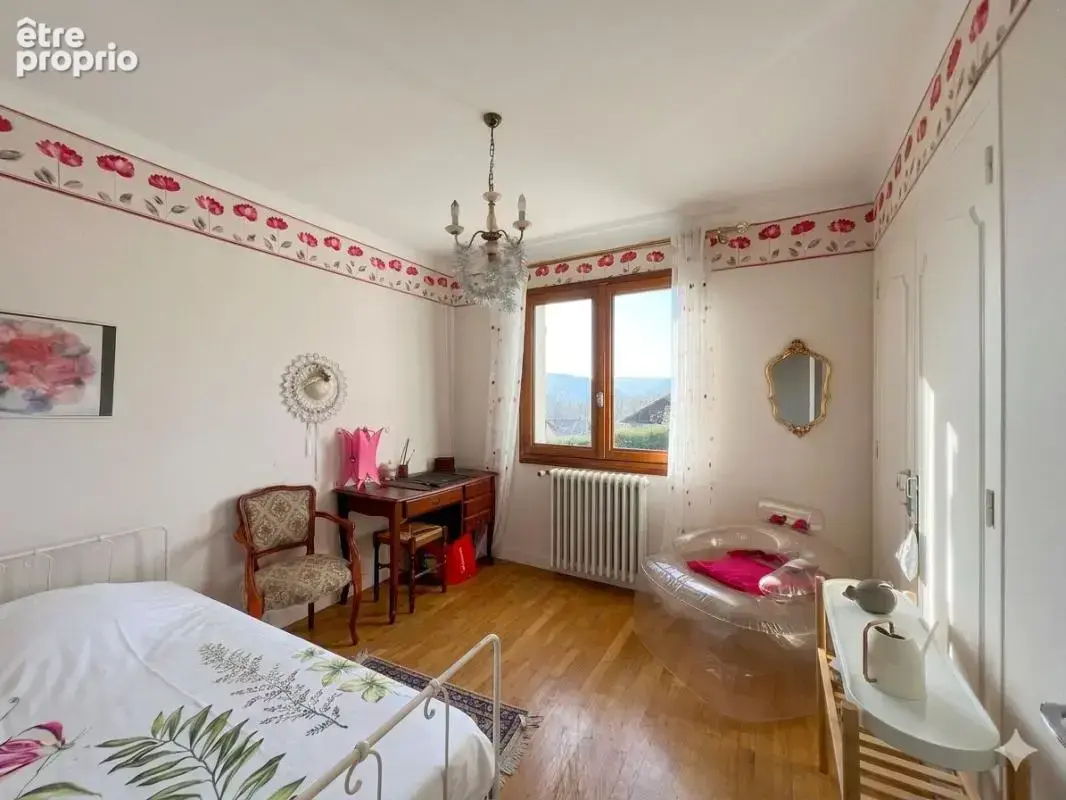 À VENDRE – SAINT-EUSÈBE (74150) - Maison familiale avec vue panoramique - photo 9